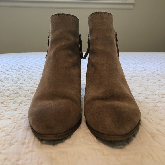 FRYE- Judith Double Zip Suede Ankle Booties Ash - Picture 3 of 9